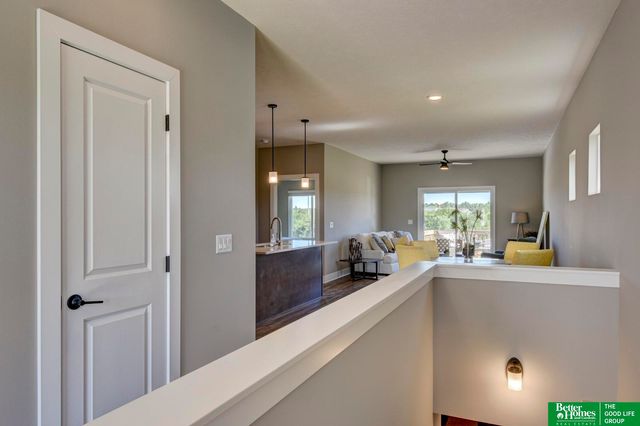 8105 S 177 Street, Omaha, NE 68136