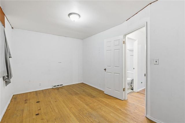 8703 Manchester Avenue, Raytown, MO 64138