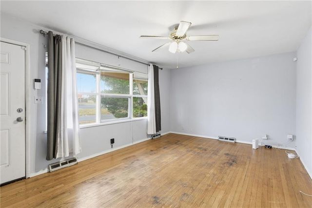 8703 Manchester Avenue, Raytown, MO 64138