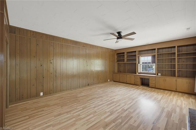 1327 Cox Avenue, High Point, NC 27263