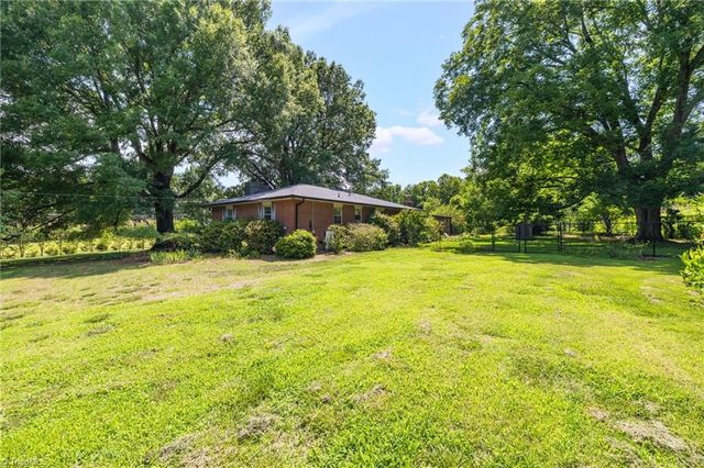 1327 Cox Avenue, High Point, NC 27263