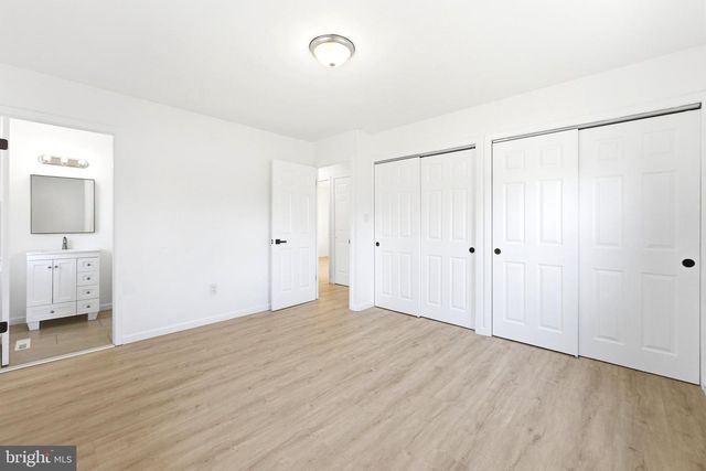 49 MIDDLETON LN, Willingboro, NJ 08046
