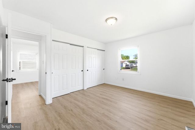 49 MIDDLETON LN, Willingboro, NJ 08046