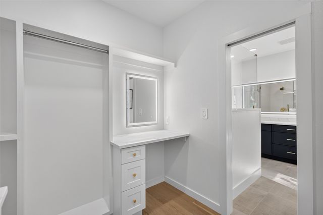 1007 Winston Street, Dallas, TX 75208