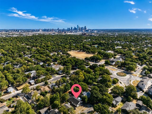 1007 Winston Street, Dallas, TX 75208
