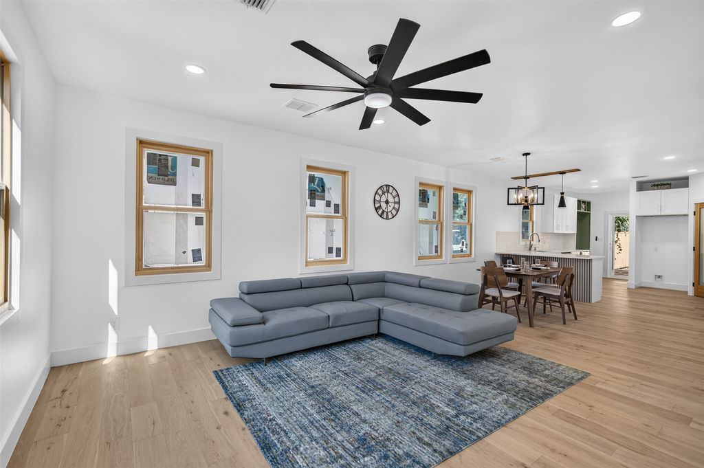 1007 Winston Street, Dallas, TX 75208 — photo 5