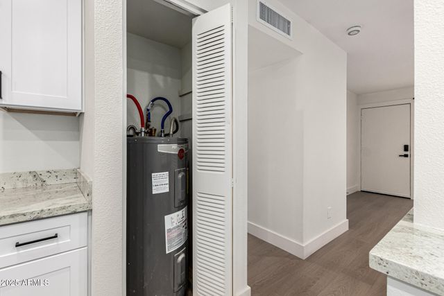 830 S DOBSON Road 72, Mesa, AZ 85202