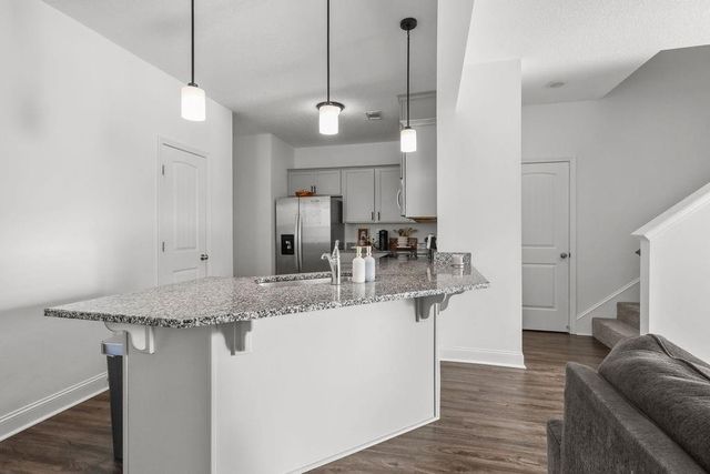 871 Grayson Avenue, Hinesville, GA 31313