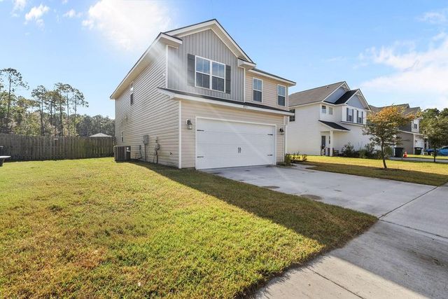 871 Grayson Avenue, Hinesville, GA 31313