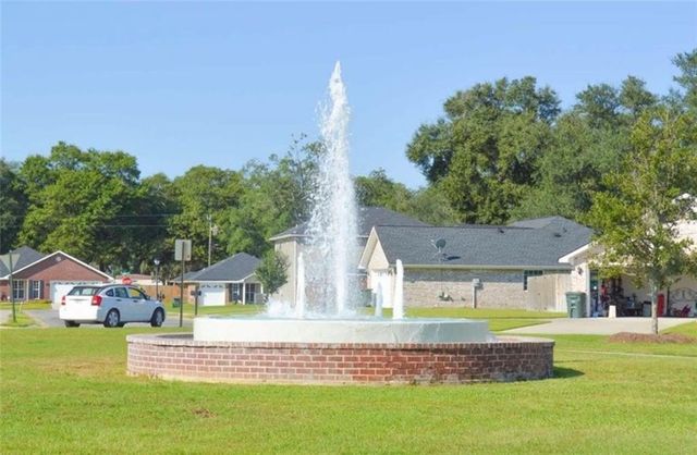 871 Grayson Avenue, Hinesville, GA 31313