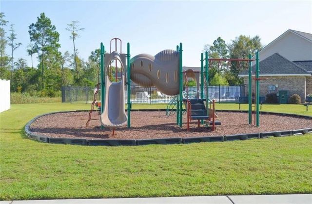871 Grayson Avenue, Hinesville, GA 31313