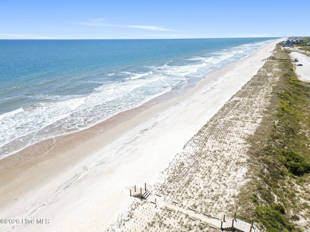 9 Osprey Drive, N Topsail Beach, NC 28460
