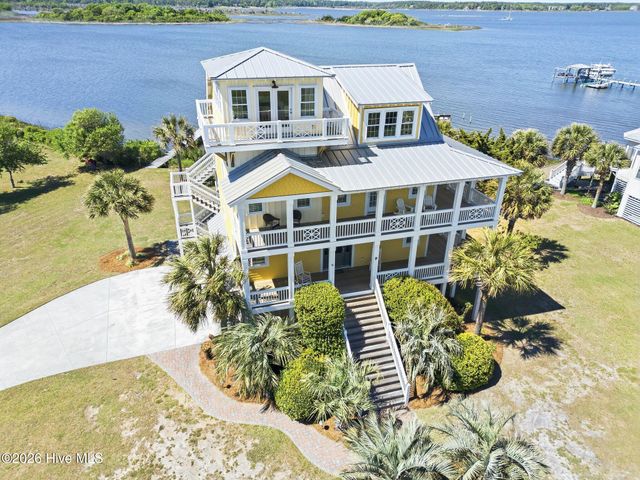 9 Osprey Drive, N Topsail Beach, NC 28460