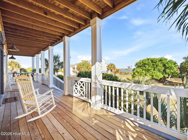 9 Osprey Drive, N Topsail Beach, NC 28460