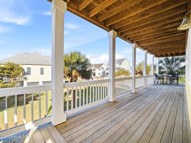 9 Osprey Drive, N Topsail Beach, NC 28460