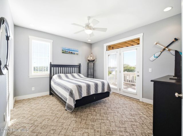 9 Osprey Drive, N Topsail Beach, NC 28460