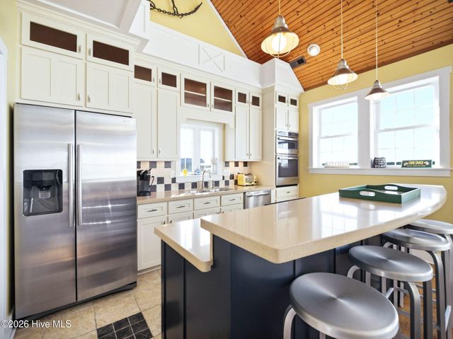 9 Osprey Drive, N Topsail Beach, NC 28460