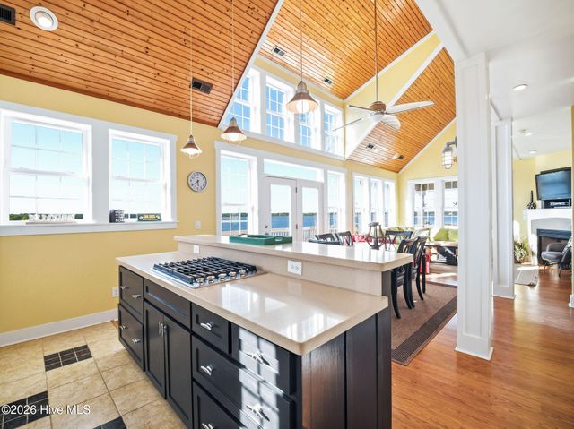 9 Osprey Drive, N Topsail Beach, NC 28460