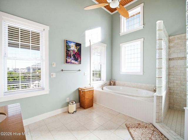 9 Osprey Drive, N Topsail Beach, NC 28460