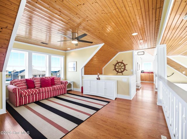 9 Osprey Drive, N Topsail Beach, NC 28460