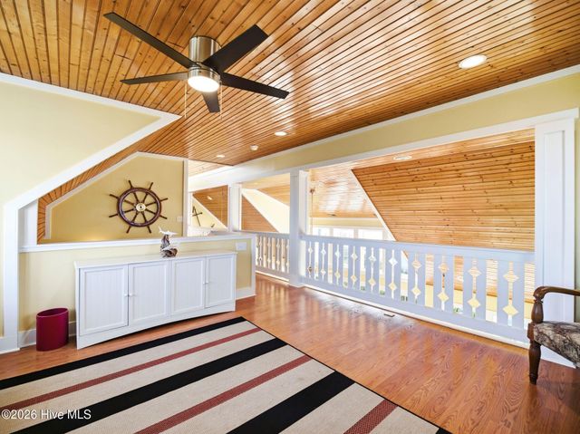 9 Osprey Drive, N Topsail Beach, NC 28460