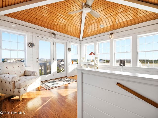 9 Osprey Drive, N Topsail Beach, NC 28460