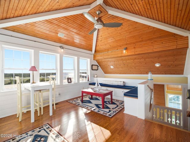 9 Osprey Drive, N Topsail Beach, NC 28460