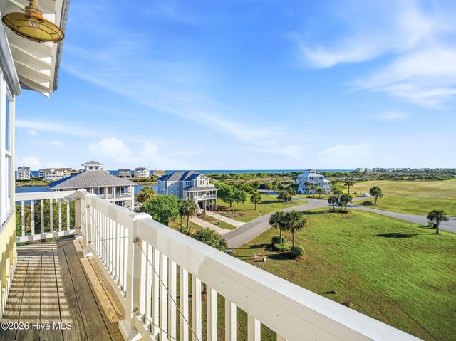 9 Osprey Drive, N Topsail Beach, NC 28460