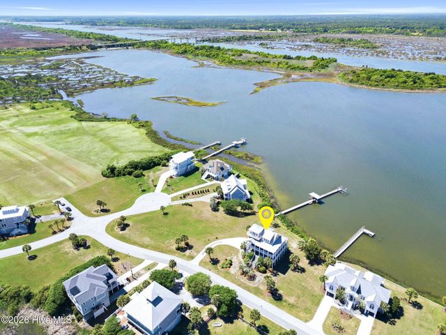 9 Osprey Drive, N Topsail Beach, NC 28460