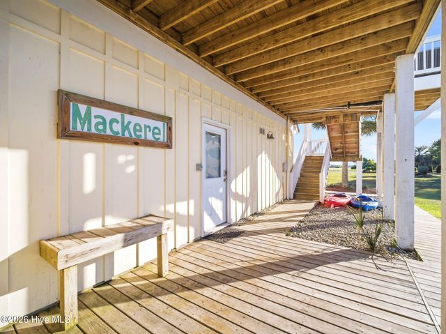 9 Osprey Drive, N Topsail Beach, NC 28460