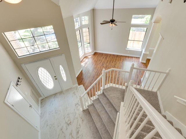 3944 Kristencreek LN, Round Rock, TX 78681