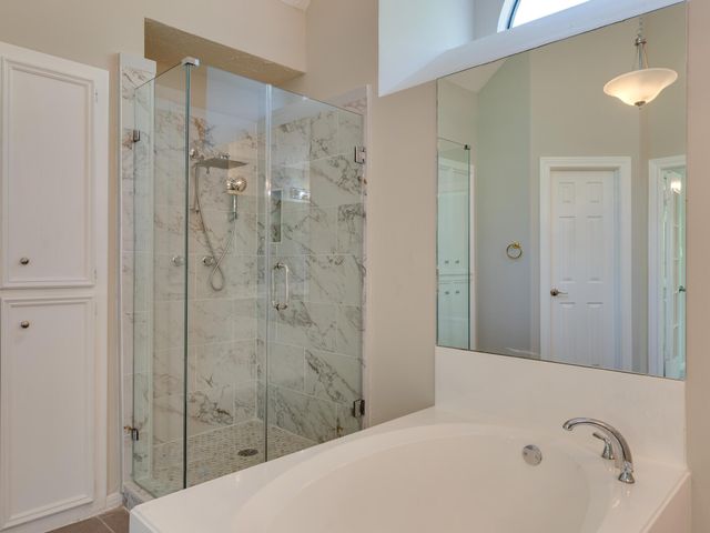 3944 Kristencreek LN, Round Rock, TX 78681