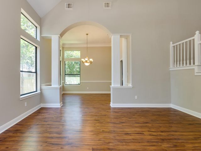 3944 Kristencreek LN, Round Rock, TX 78681