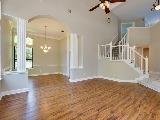 3944 Kristencreek LN, Round Rock, TX 78681