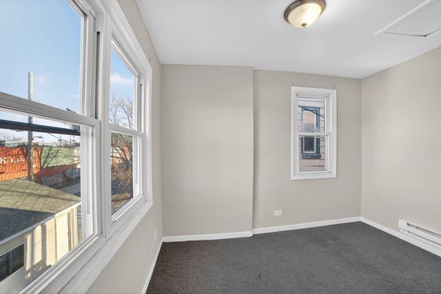 917 N Cicero Avenue, Chicago, IL 60651