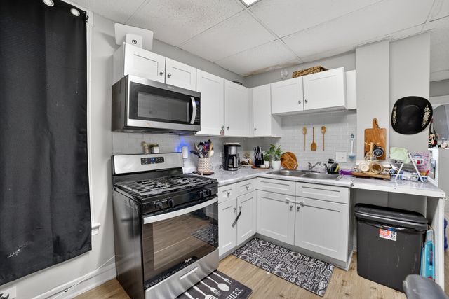 917 N Cicero Avenue, Chicago, IL 60651