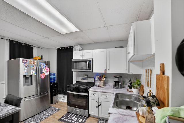 917 N Cicero Avenue, Chicago, IL 60651