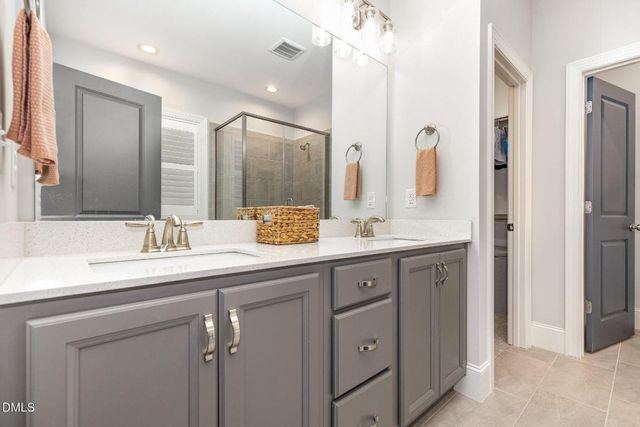 218 Prince Place Drive, Fuquay Varina, NC 27526