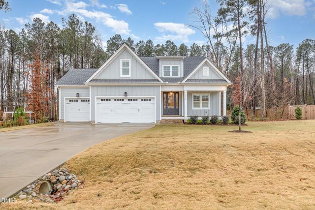 218 Prince Place Drive, Fuquay Varina, NC 27526