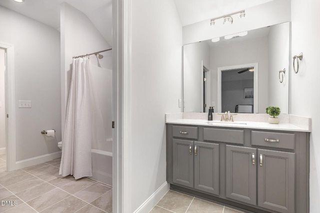 218 Prince Place Drive, Fuquay Varina, NC 27526