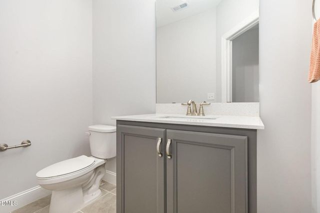 218 Prince Place Drive, Fuquay Varina, NC 27526