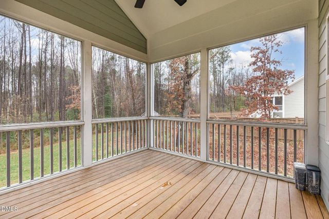 218 Prince Place Drive, Fuquay Varina, NC 27526