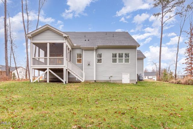 218 Prince Place Drive, Fuquay Varina, NC 27526