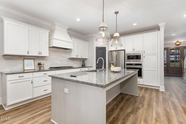 218 Prince Place Drive, Fuquay Varina, NC 27526