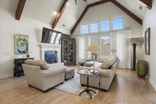 12324 S Ash Avenue, Jenks, OK 74037