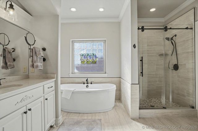 12324 S Ash Avenue, Jenks, OK 74037