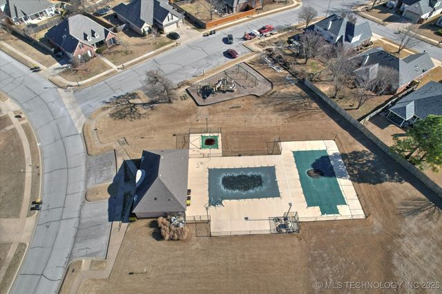 12324 S Ash Avenue, Jenks, OK 74037