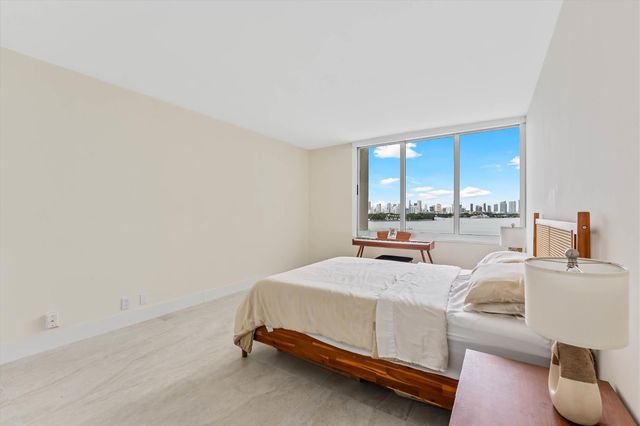 1200 West Ave 604, Miami Beach, FL 33139