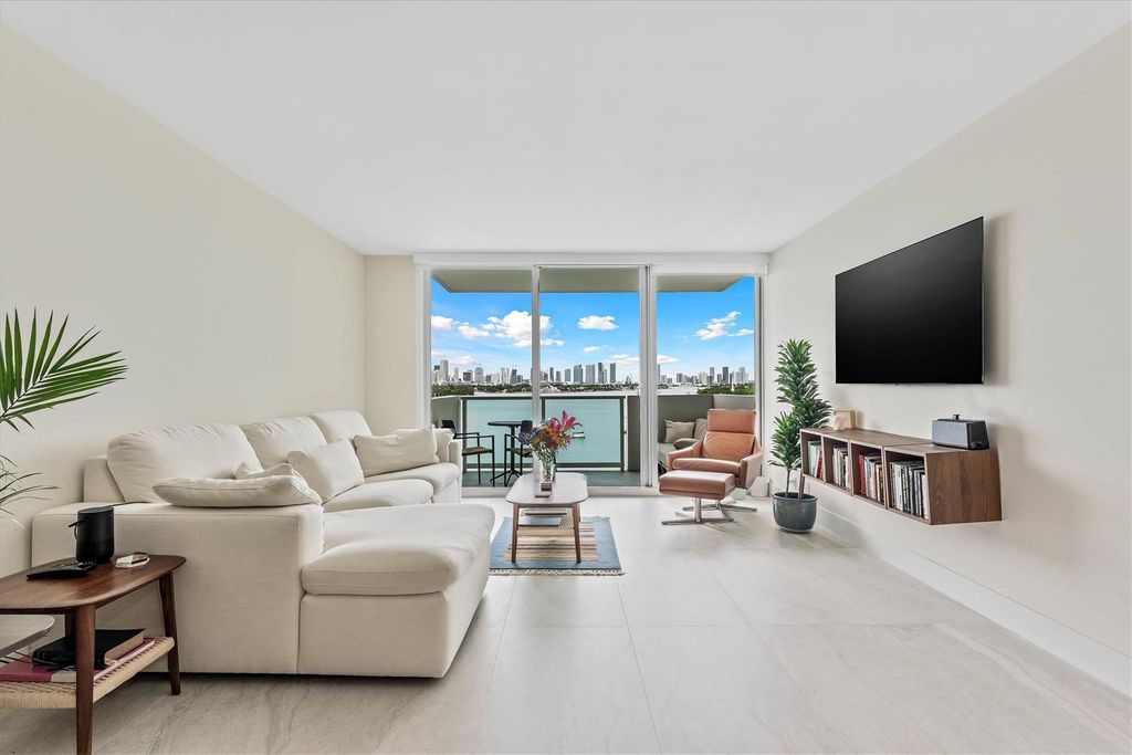 1200 West Ave 604, Miami Beach, FL 33139