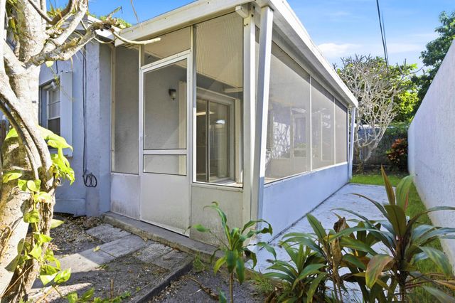 4608 Curtis Avenue, Lake Worth, FL 33463